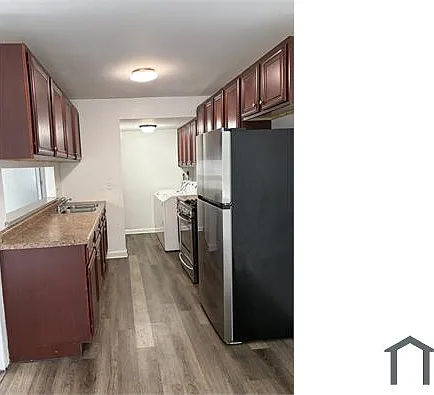 216 Eagle Ct #D — Photo 3