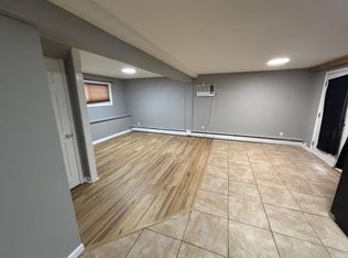 (Undisclosed Address), Selden, NY 11784