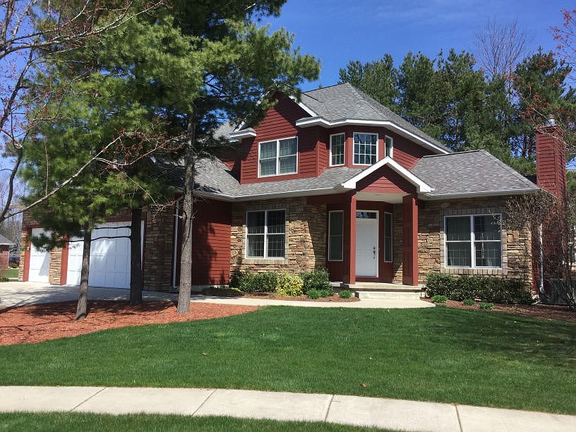 1st image of 318 Scenic Cir