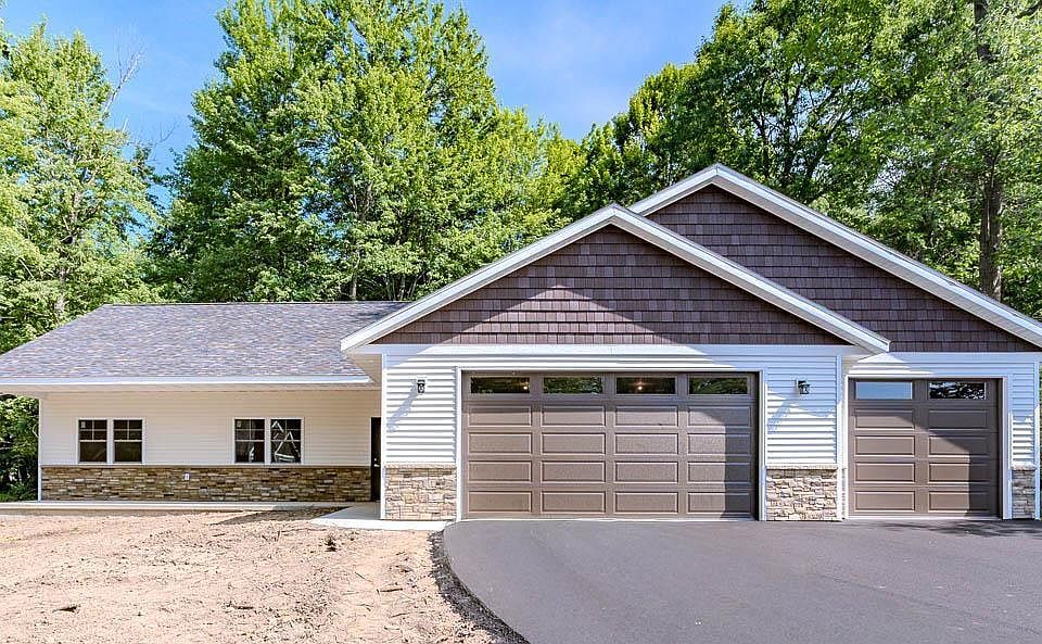 1st image of 2808 BARCLAY WAY