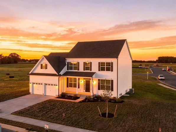 20 Cliff Dr, Felton, DE 19943