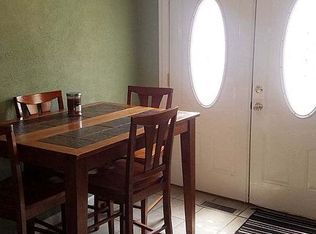 1936 Canterbury Dr APT C, Washington, IL 61571