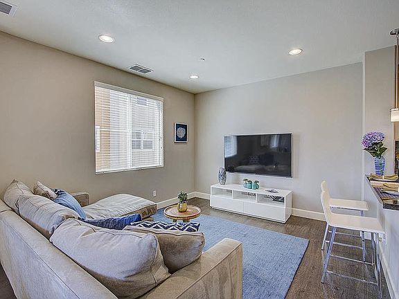 2nd image of 1226 Nestwood Way