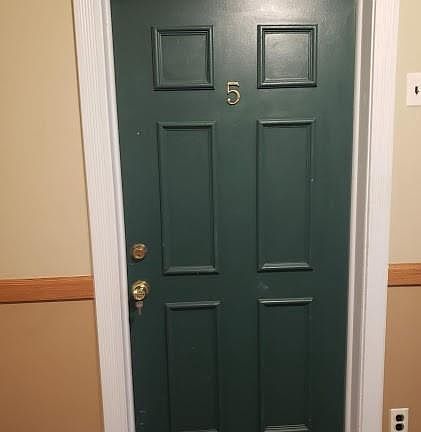 3rd image of 1840 Axtell Dr