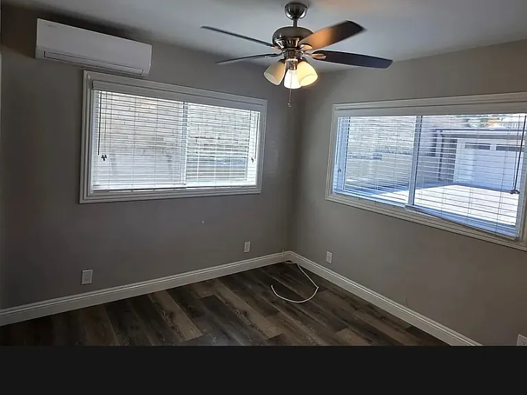 145 E Sierra Madre Blvd — Photo 8