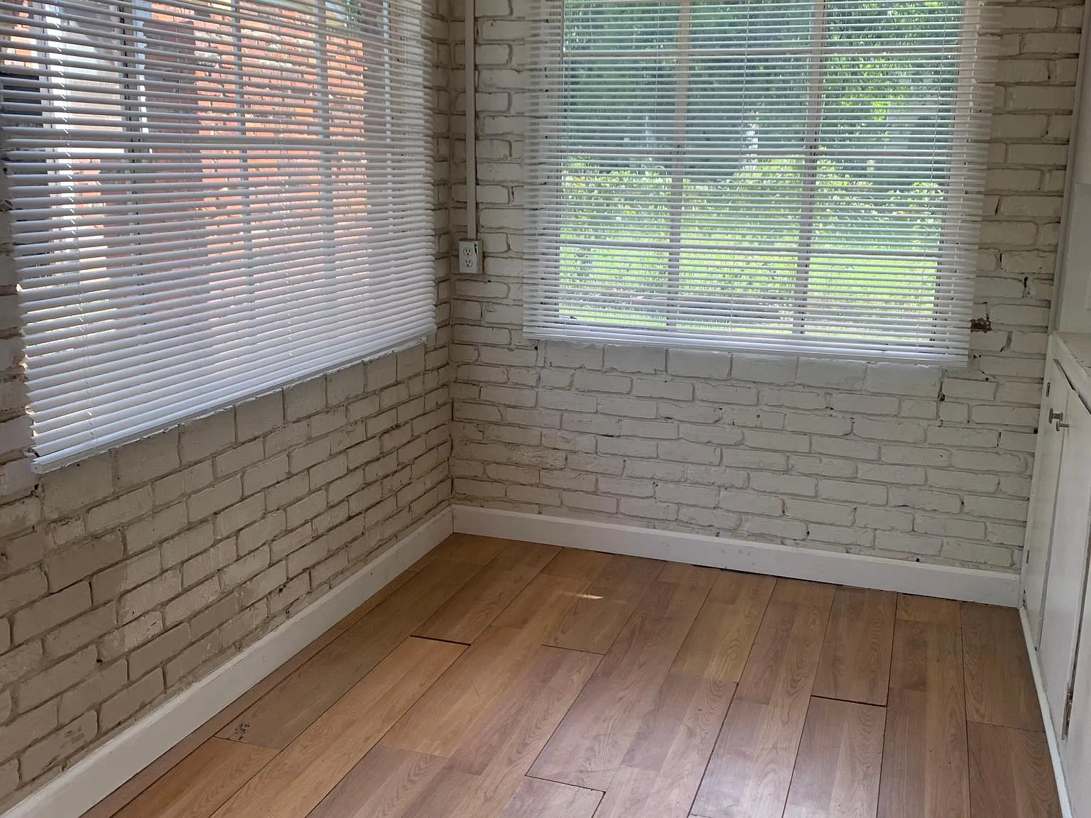 1 bed, 700 sqft, $800 — Photo 3