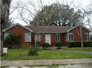 1418 Mulcahy St, Rosenberg, TX 77471