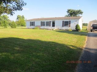 192 Meadow View Ln, Wilmington, OH 45177