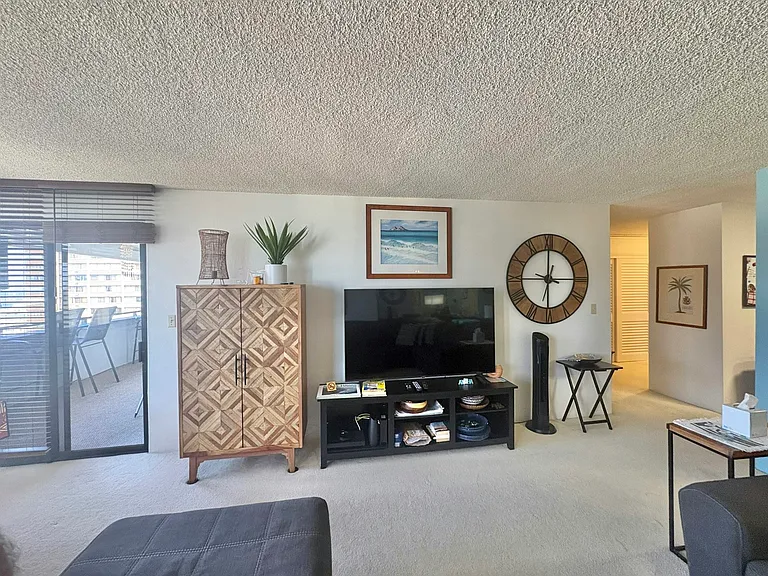 55 S Kukui St — Photo 6