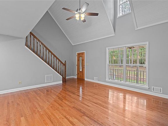 4th image of 121 Katy Lake Rd