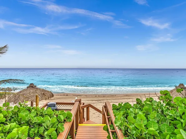 3908 S Ocean Boulevard #T-5, Highland Beach, FL 33487