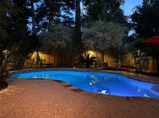 147 N Willow Point Cir, Spring, TX 77382