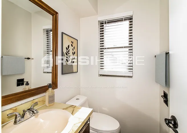 5005 Oak Manor Dr — Photo 13