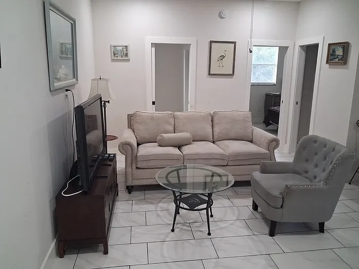 3408 Douglas St #2A — Photo 11