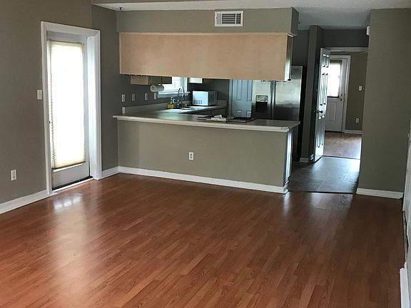 4th image of 4124 Silkbay Ct