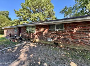 1590 Upper Finley Rd, Dyersburg, TN 38024