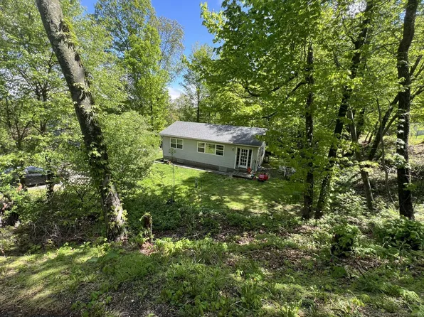 16 Fair Lane, New Fairfield, CT 06812