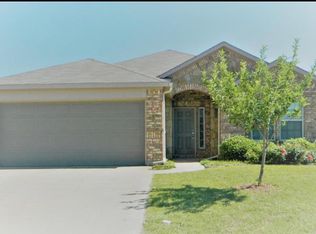 4933 Wild Oats Dr, Fort Worth, TX 76179