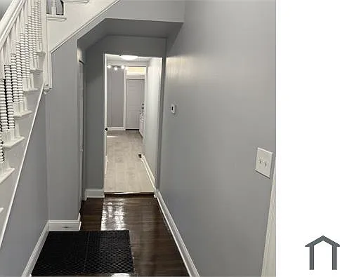 6951 S Yale Ave — Photo 2