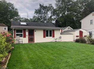 29 Manito Ave, Lake Hiawatha, NJ 07034
