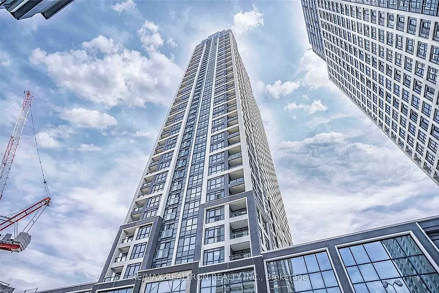 7 Mabelle Ave #1802