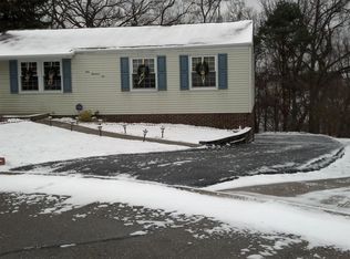 106 Sharbot Ct, Pittsburgh, PA 15237