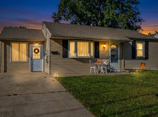 101 Oak Ave, Bellmawr, NJ 08031