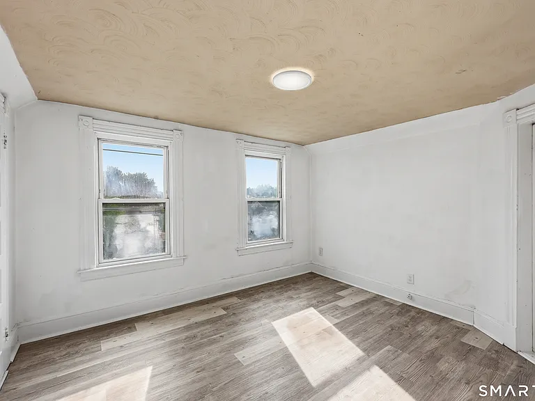 115 Main St #3 — Photo 13