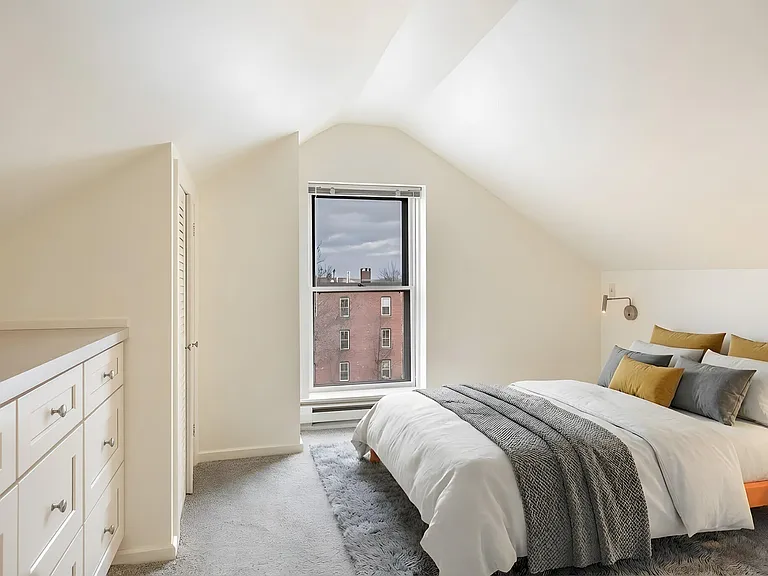 68 Pleasant St #3 — Photo 19