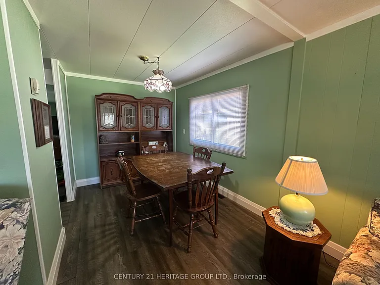 11 Maple Ct — Photo 10