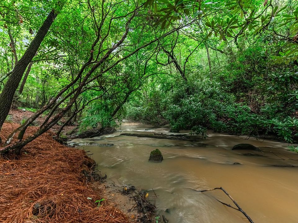 390 Twin Creeks, Blue Ridge, GA 30513 Zillow