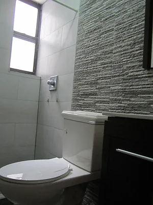 Rented by Uptown Flats LLC | media 31