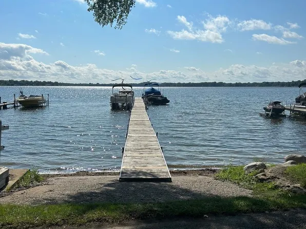 204 E Elm St, Brooklyn, MI 49230