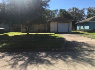 9902 Sumerlin St, Houston, TX 77075