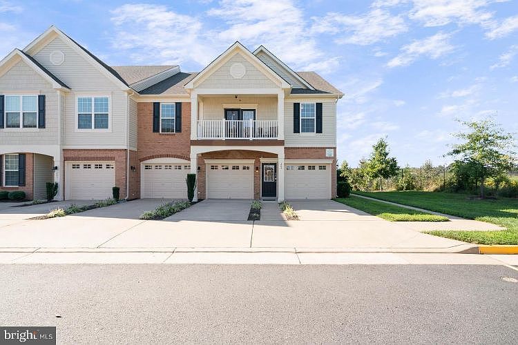 1st image of 140 Dandridge Ct #205
