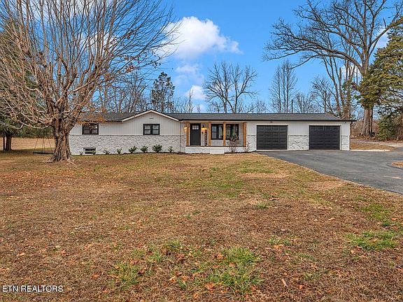 3rd image of 8601 Norris Ln