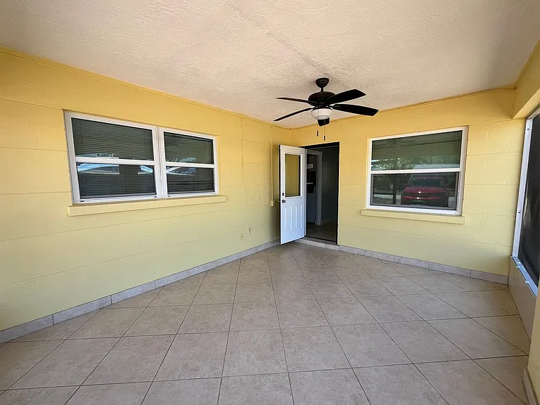 2154 Inner Cass Cir — Photo 8