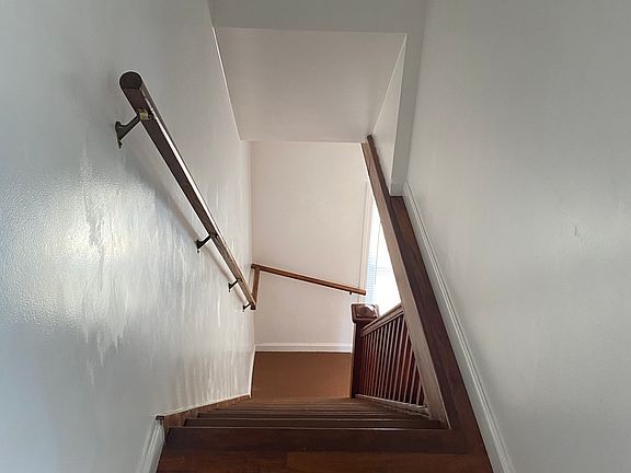 5th image of 140 Kingston St
