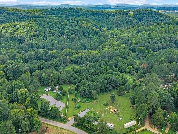2nd image of 400 County Road 669