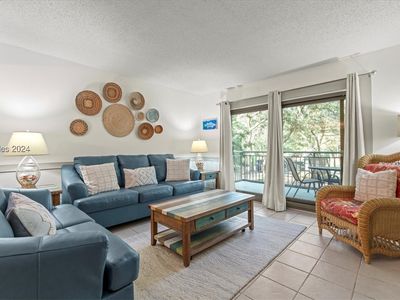11 S Forest Beach Dr APT 220, Hilton Head Island, SC, 29928