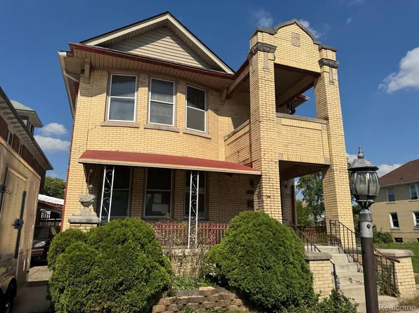 2722 Calvert St, Detroit, MI 48206