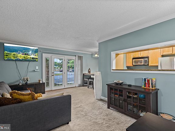 4th image of 15550 Horseshoe Ln