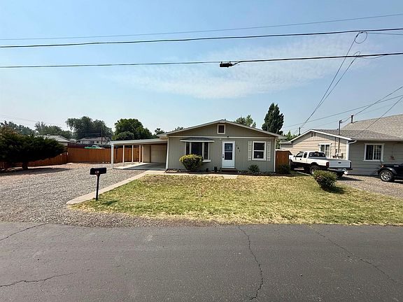 3rd image of 161 Walnut Ave