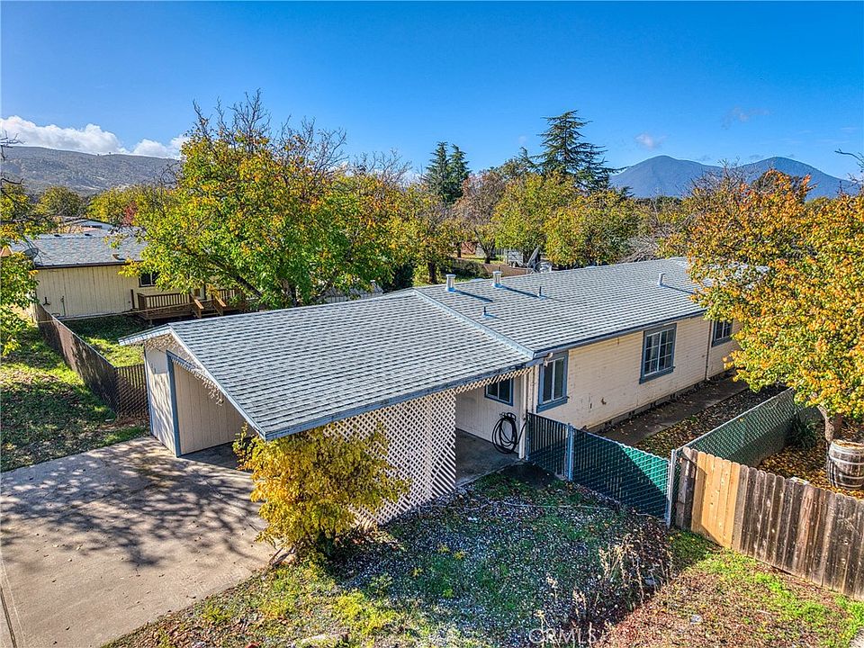 1st image of 13953 Apple Ln