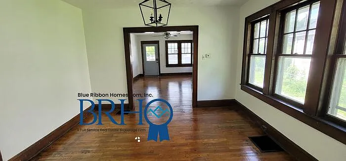 4118 Holston Dr — Photo 10
