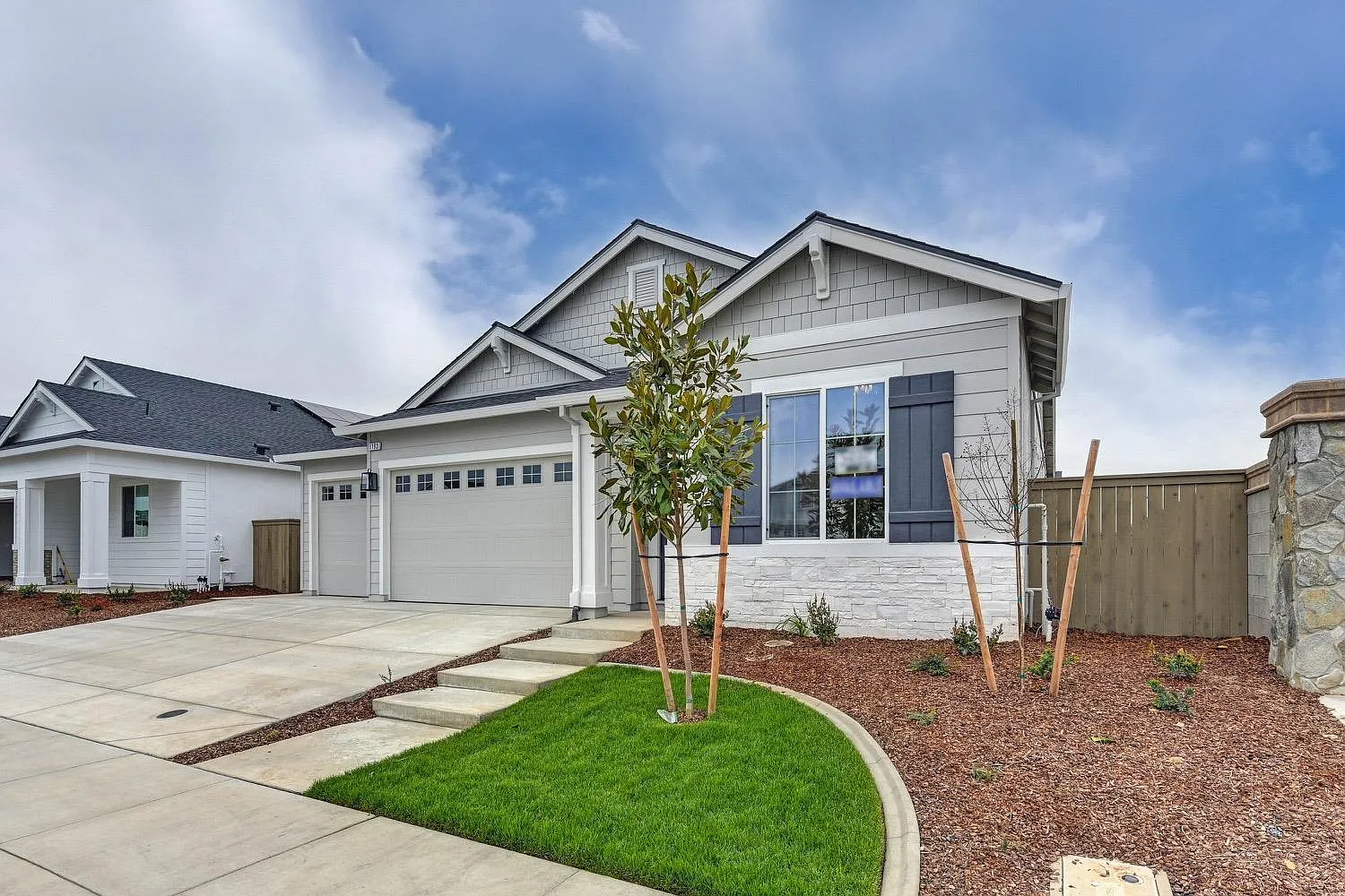 1193 Gunnison Dr photo 1