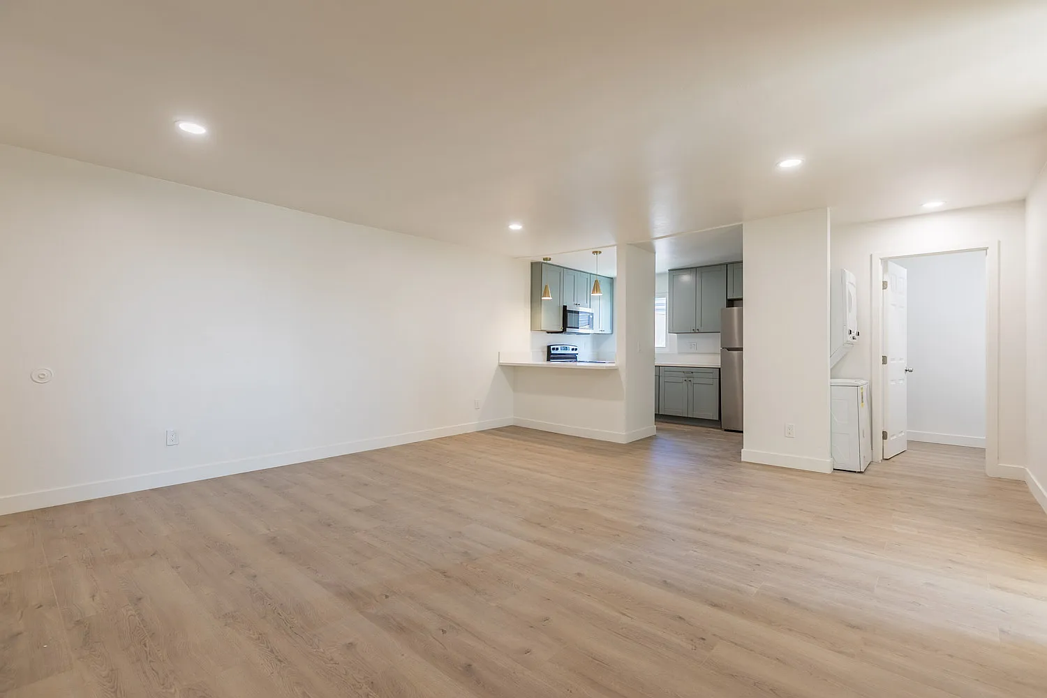 Birch Terrace Apartments — Photo 4