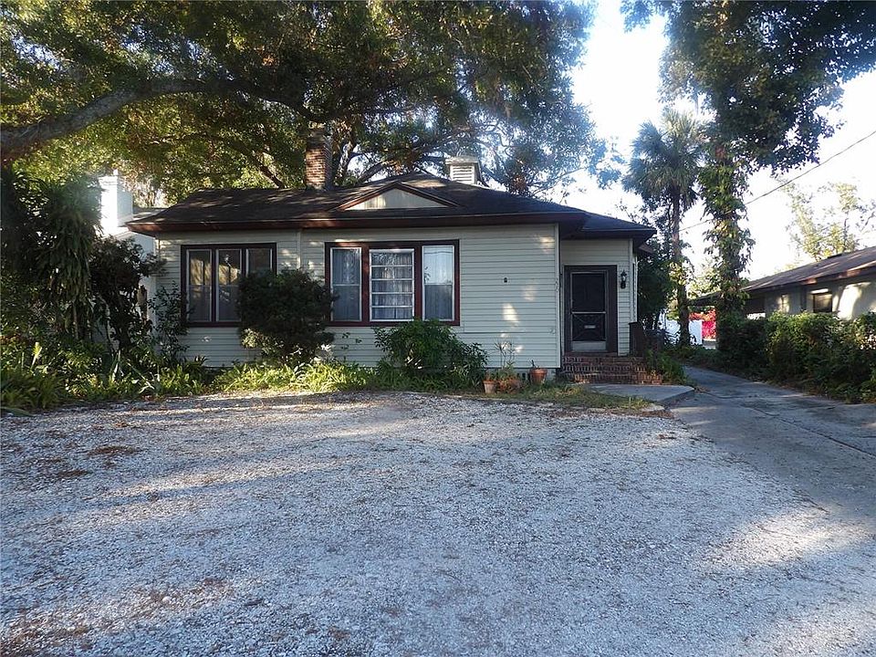 1st image of 220 E PALM DRIVE
