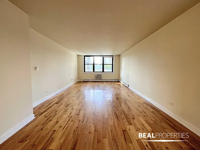 1446 N Dearborn St — Photo 41