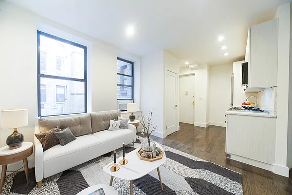 Rented by Platinum Properties | media 1